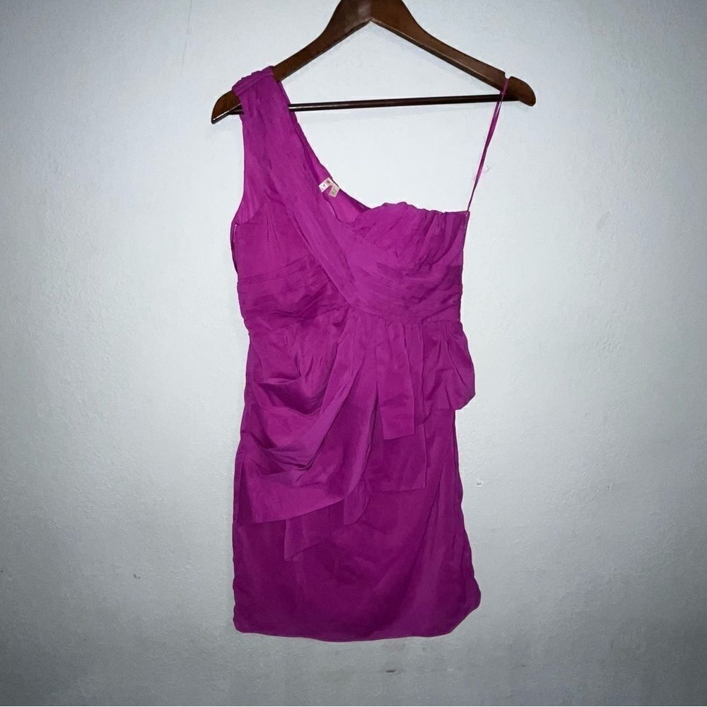 Point Magenta One Shoulder Cocktail Dress - Picture 3 of 9